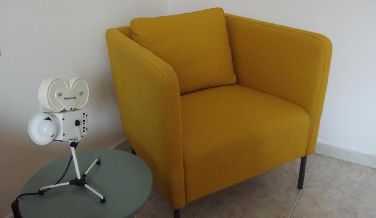 Yellow House Cir 12040 Cassano Magnago Ngoại thất bức ảnh