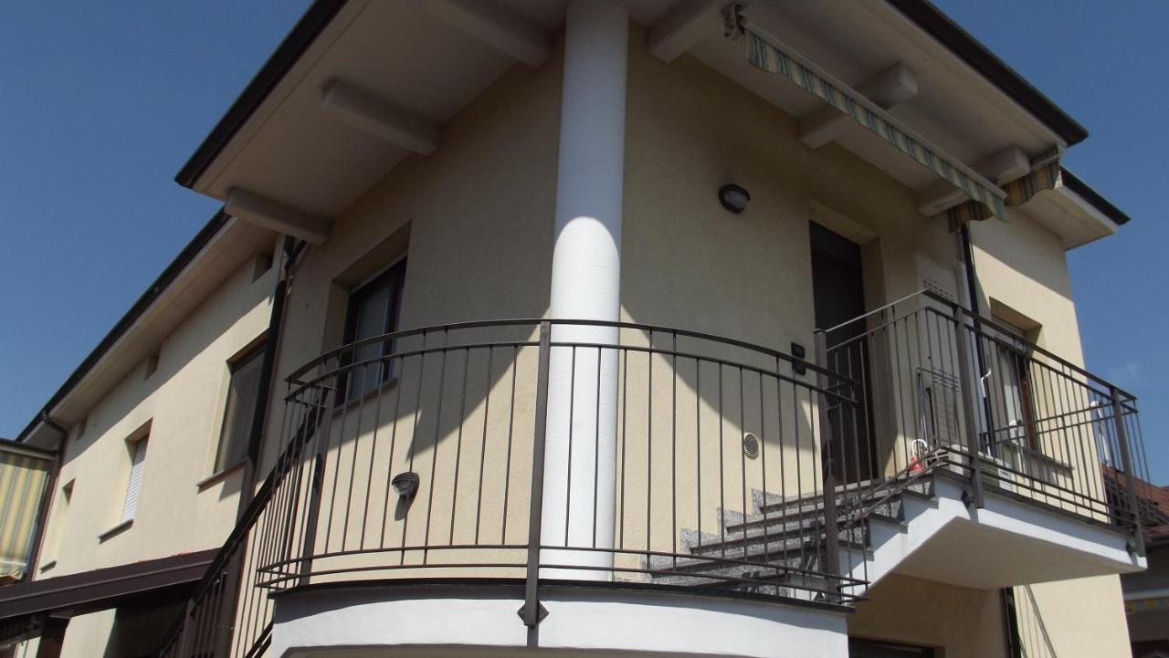 Yellow House Cir 12040 Cassano Magnago Ngoại thất bức ảnh